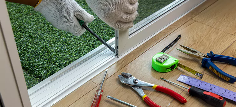 Window Hinge Repair in Edgewater, FL